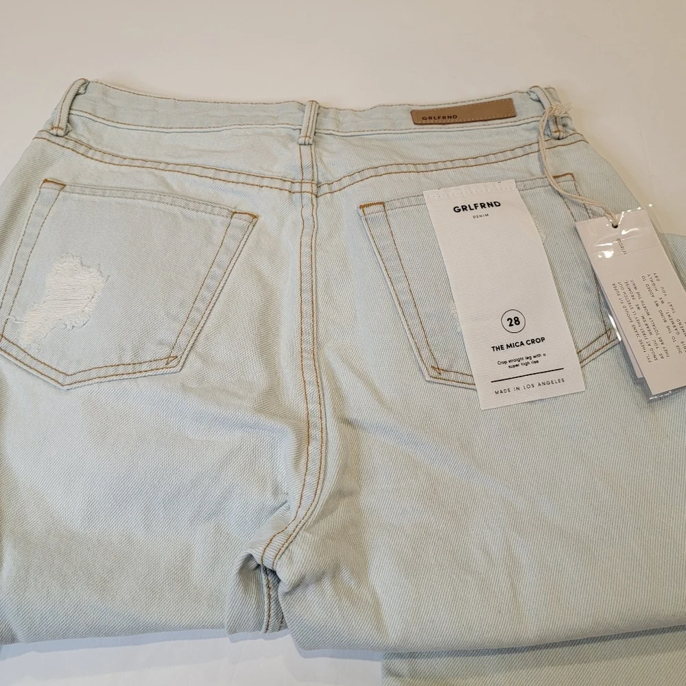 GRLFRND Button Fly Super High Rise Straight Leg Mica Crop Jeans In Romeo 28 NWT!
